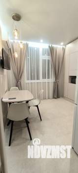 1-к квартира, посуточно, 39м2, 8/9 этаж