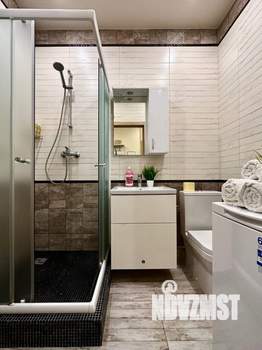 1-к квартира, посуточно, 40м2, 2/19 этаж