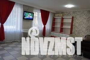 2-к квартира, посуточно, 60м2, 1/5 этаж