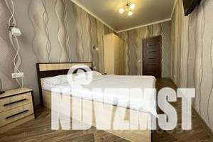 1-к квартира, посуточно, 38м2, 3/10 этаж