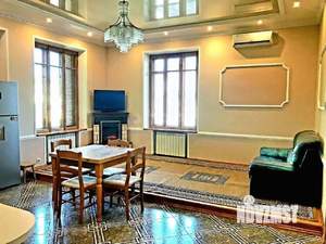 3-к квартира, на длительный срок, 100м2, 3/3 этаж