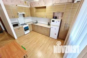 1-к квартира, посуточно, 40м2, 2/9 этаж