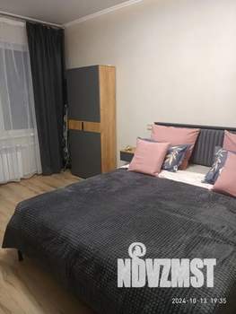 1-к квартира, посуточно, 35м2, 1/9 этаж