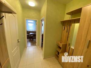 1-к квартира, посуточно, 35м2, 7/10 этаж