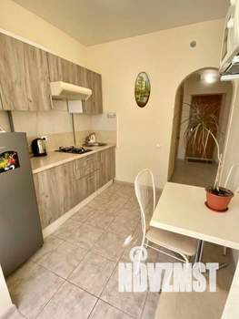 1-к квартира, посуточно, 36м2, 1/1 этаж