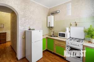 1-к квартира, посуточно, 35м2, 4/4 этаж
