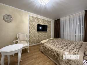 1-к квартира, посуточно, 33м2, 3/5 этаж