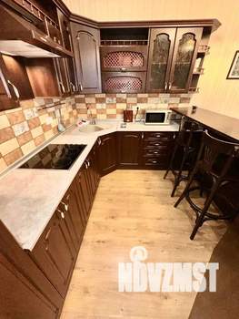 Студия квартира, посуточно, 40м2, 1/3 этаж