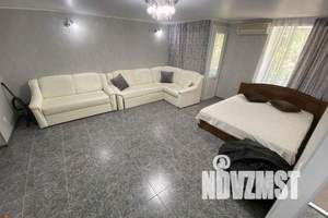 2-к квартира, посуточно, 70м2, 1/5 этаж