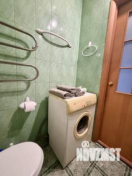 1-к квартира, посуточно, 40м2, 6/9 этаж