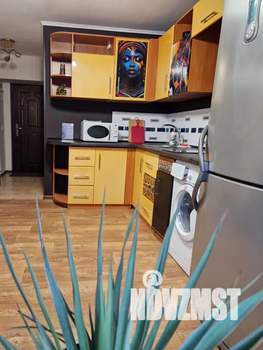 1-к квартира, посуточно, 38м2, 1/5 этаж