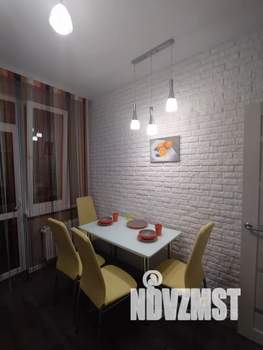 1-к квартира, посуточно, 40м2, 10/14 этаж