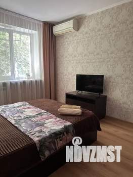 1-к квартира, посуточно, 36м2, 1/5 этаж