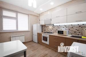 1-к квартира, посуточно, 40м2, 2/10 этаж