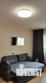 1-к квартира, посуточно, 40м2, 9/9 этаж