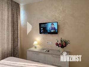 Студия квартира, посуточно, 28м2, 7/9 этаж