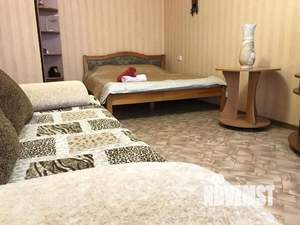 1-к квартира, посуточно, 36м2, 1/1 этаж
