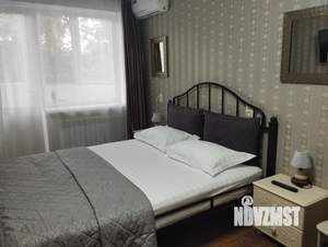 1-к квартира, посуточно, 30м2, 2/5 этаж