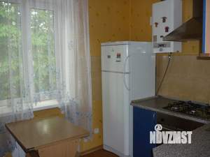 1-к квартира, на длительный срок, 40м2, 4/5 этаж