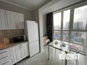 1-к квартира, посуточно, 40м2, 14/18 этаж