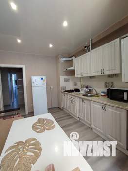 1-к квартира, посуточно, 42м2, 2/9 этаж