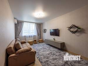 2-к квартира, на длительный срок, 62м2, 1/10 этаж