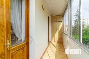 2-к квартира, вторичка, 70м2, 3/3 этаж