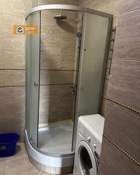 2-к квартира, вторичка, 61м2, 1/10 этаж