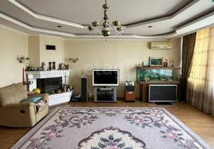 5-к квартира, вторичка, 175м2, 8/9 этаж