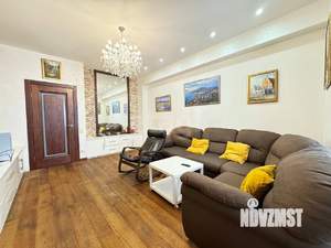 3-к квартира, вторичка, 103м2, 9/10 этаж