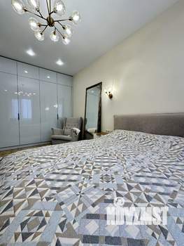 1-к квартира, вторичка, 37м2, 17/19 этаж