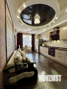 2-к квартира, вторичка, 62м2, 1/10 этаж