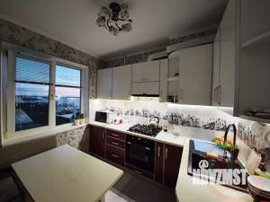 2-к квартира, вторичка, 47м2, 8/9 этаж