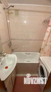 2-к квартира, вторичка, 54м2, 1/9 этаж