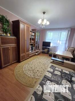 3-к квартира, вторичка, 68м2, 1/5 этаж