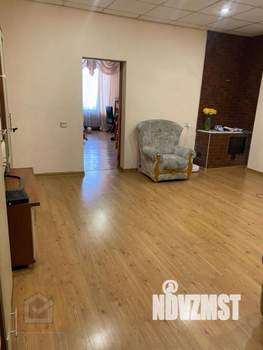 3-к квартира, вторичка, 70м2, 1/1 этаж