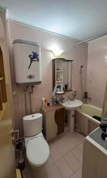 3-к квартира, вторичка, 34м2, 6/9 этаж