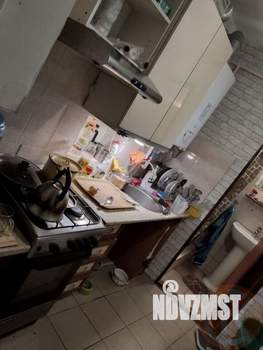 4-к квартира, вторичка, 52м2, 1/1 этаж