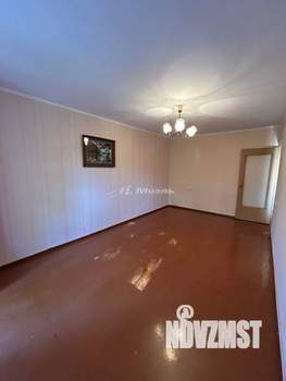 3-к квартира, вторичка, 65м2, 3/5 этаж