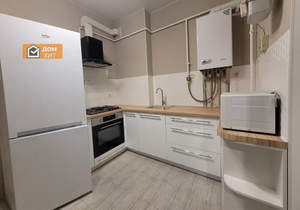 1-к квартира, вторичка, 42м2, 9/9 этаж