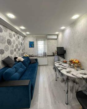 2-к квартира, вторичка, 35м2, 1/1 этаж