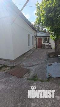 2-к квартира, вторичка, 38м2, 1/1 этаж