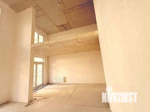 2-к квартира, вторичка, 73м2, 1/9 этаж