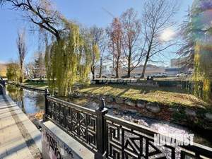 2-к квартира, вторичка, 62м2, 1/4 этаж