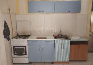 2-к квартира, вторичка, 40м2, 1/1 этаж
