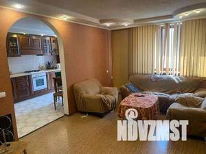 4-к квартира, вторичка, 114м2, 2/9 этаж