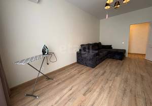 2-к квартира, вторичка, 58м2, 1/8 этаж