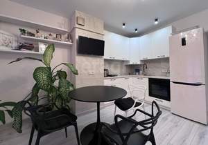 2-к квартира, вторичка, 51м2, 8/9 этаж