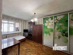 2-к квартира, вторичка, 52м2, 1/5 этаж