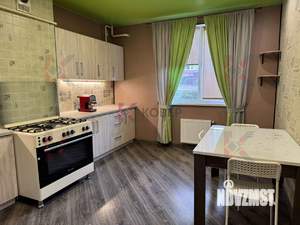 3-к квартира, вторичка, 100м2, 1/9 этаж